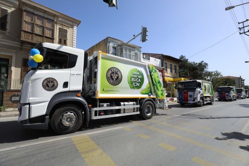 Yeni temizlik filosu Buca sokaklarında haberi görseli